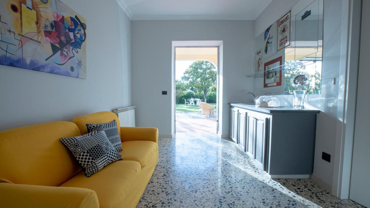 Palazzo Del Miglio Bed & Breakfast Belvedere Marittimo Eksteriør bilde